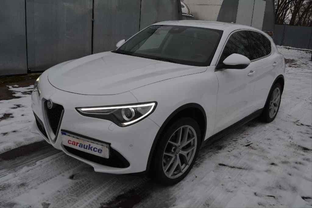 Alfa Romeo Stelvio 2,0 T Q4