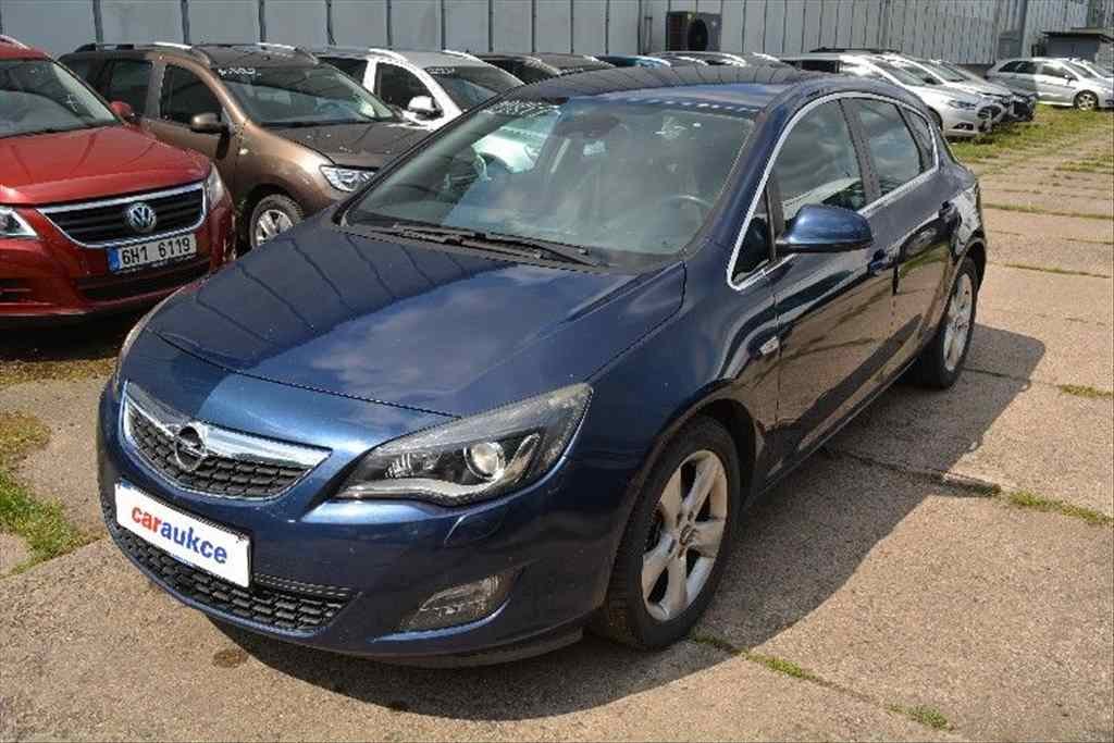 Opel Astra 1,6 T AT 