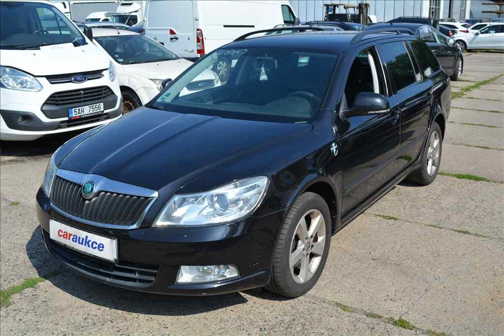 Škoda Octavia COMBI 1,8 TSI DSG