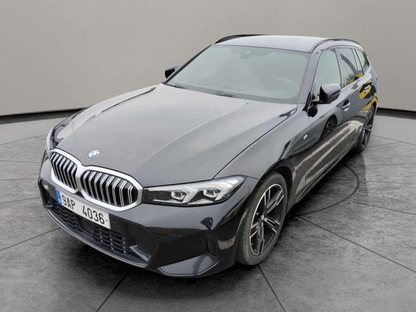 BMW 320D xDrive  Touring  M-paket  