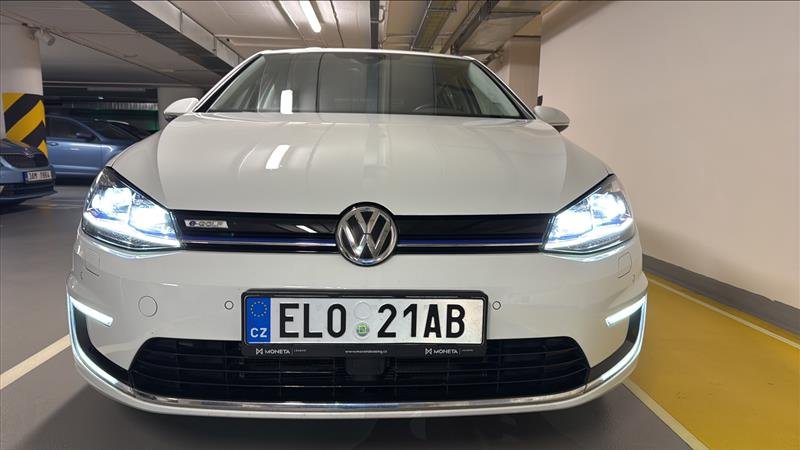 VW eGolf