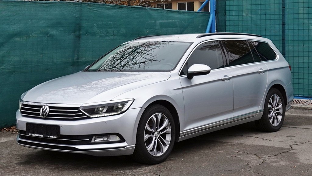 VOLKSWAGEN PASSAT Comfortline Variant 2,0 TDI/110 kW