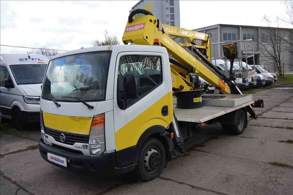 Nissan Cabstar 2,5 D VYSOKOZDVIŽNÁ  PRACOVNÍ PLOŠINA