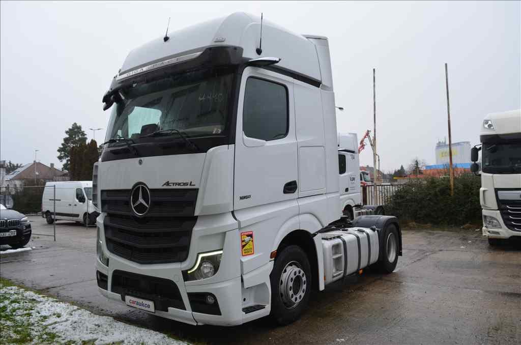 Mercedes-Benz Actros 1851 TAHAČ NÁVĚSŮ