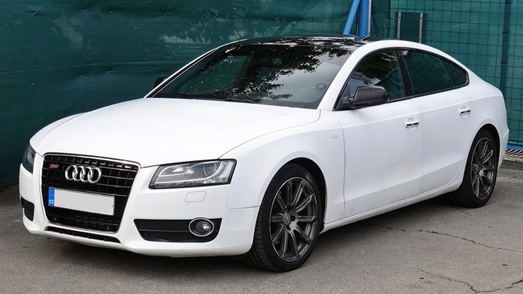 AUDI A5 SPORTBACK S-line Sport paket 3,0 TDi/176 kW