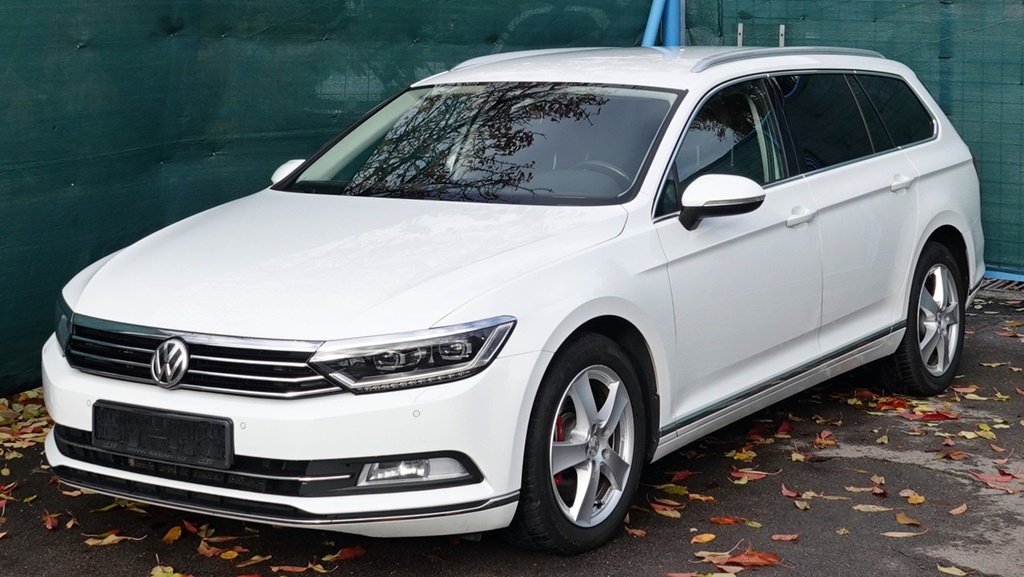 VOLKSWAGEN PASSAT VARIANT 4MOTION 2,0 TDi/176 kW