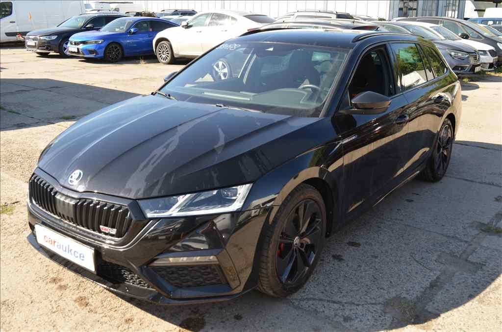 Škoda Octavia COMBI IV. 2,0 TDI RS DSG