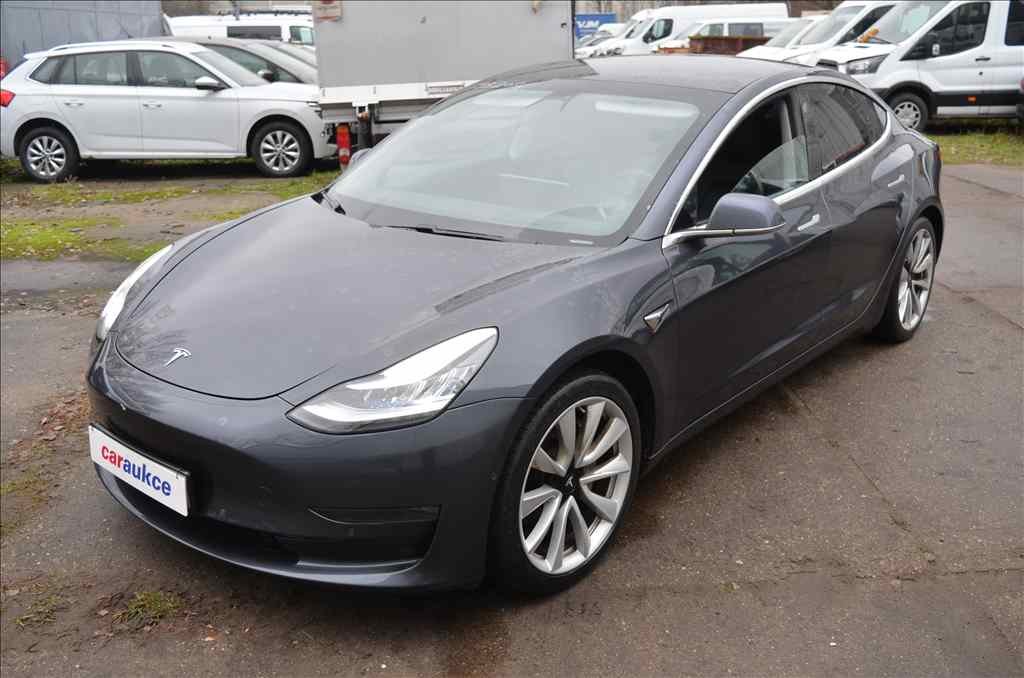 Tesla Model 3 DUAL MOTOR 