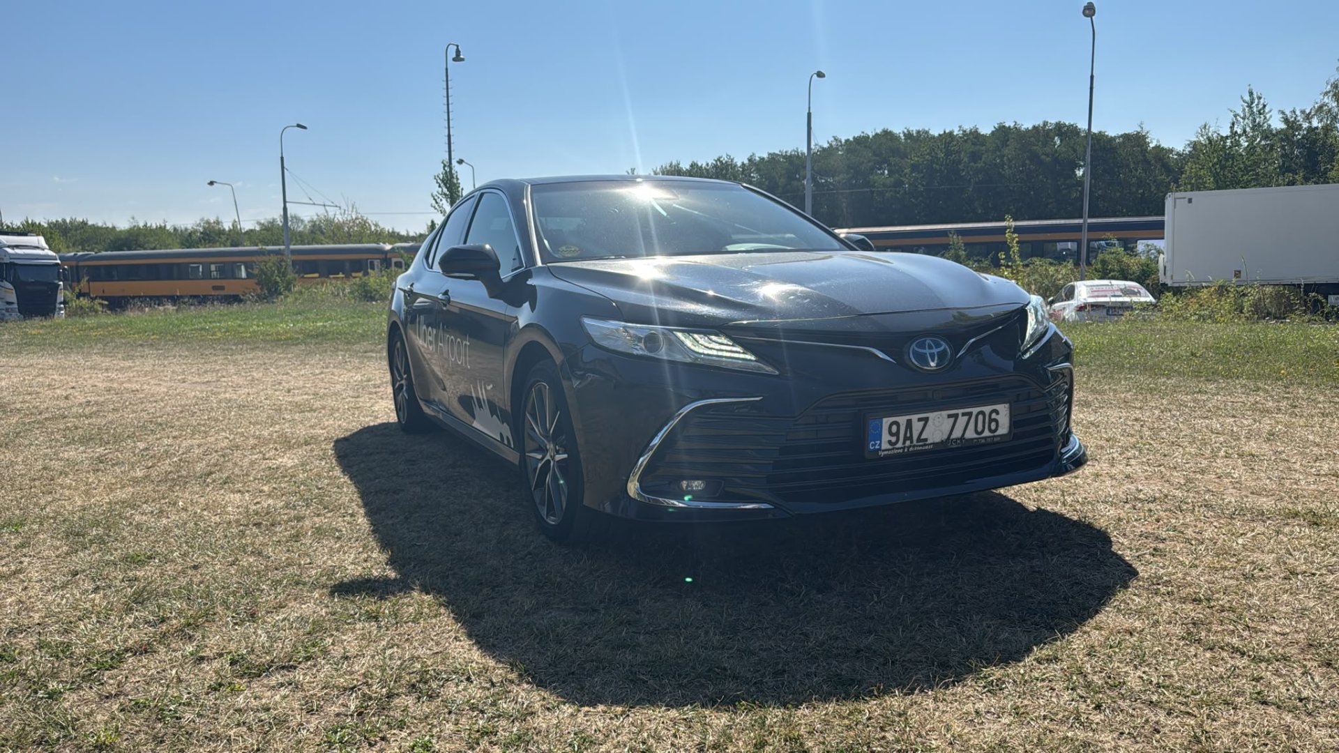 TOYOTA CAMRY