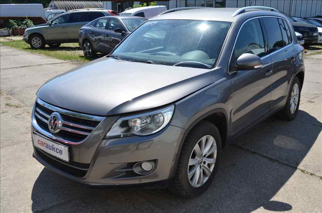 Volkswagen Tiguan 2,0 TDI DSG 4-MOTION